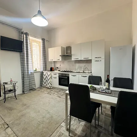 Pupetta's Lägenhet Neapel