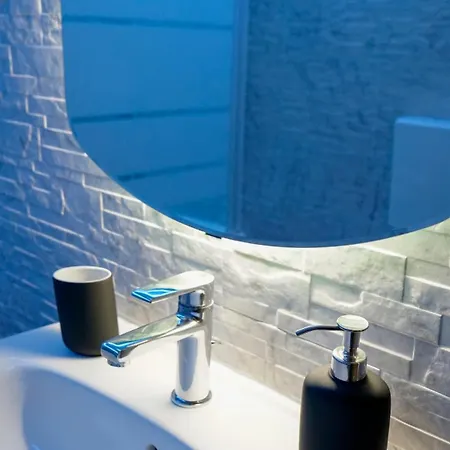 Pupetta's Lägenhet Neapel